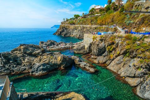 Natuurbaden-zwembaden-Cinque-Terre-Vernazza-Italie