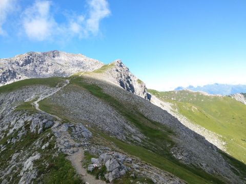 liechtenstein-panorama-bergpad-wandelpad