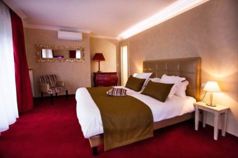 Double room Hotel Les Violettes