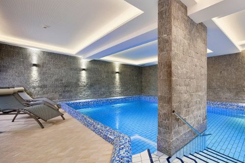 Indoor pool 
