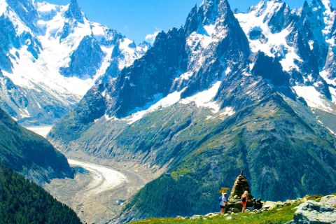 Grandiose Bergblicke beim Wandern am Mont Blanc