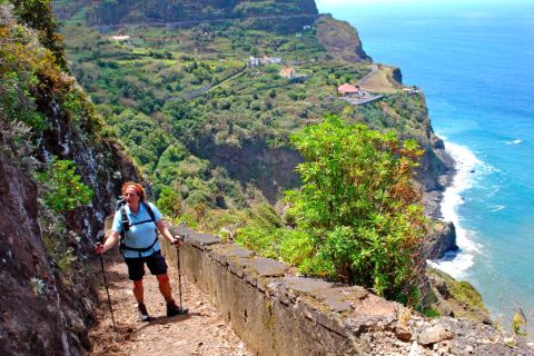 Grandiose Aussichten entlang der Klippen Madeiras