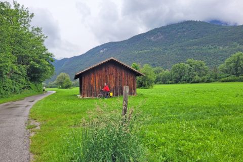 Wooden hut on the Inntal cycle path