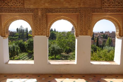 Fensterbögen in Alhambra