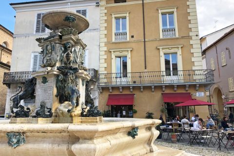 Fountain in Faenza