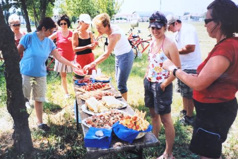 Eurobike-Gäste-Picknick während der Zehn Seen-Rundfahrt