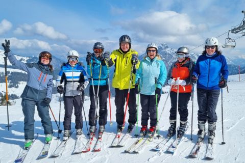 Skifahrer Teamfoto