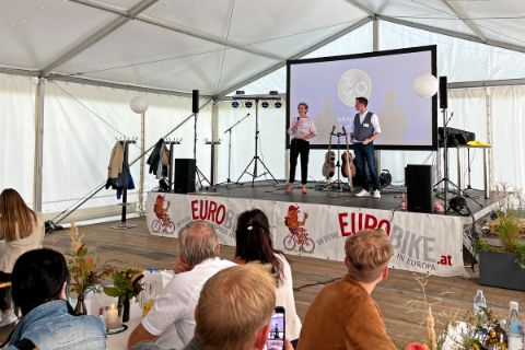 Festrede der Eurobike-Geschäftsführer Verena Sonnenberg und Thomas Schmid