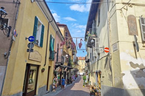 Alley in Saluzzo