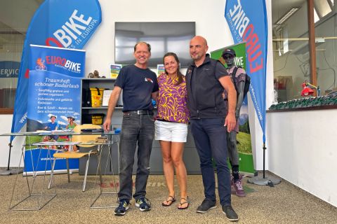 Eurohike Travel Specialist Isabella with the Station Staff