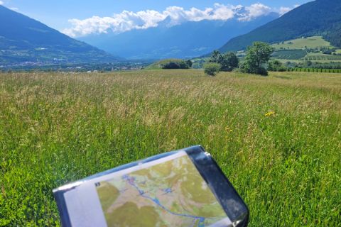 Blick über den Lenker in die Südtiroler Bergwelt