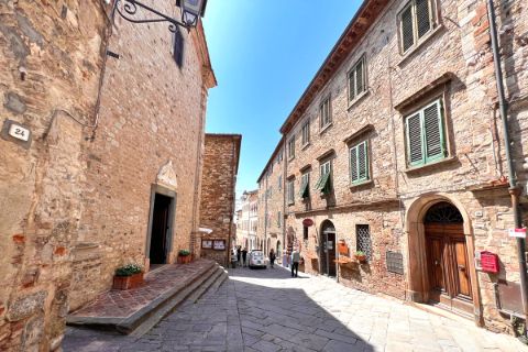 Tuscany old town 
