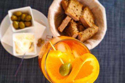 Tapas with olives and bread