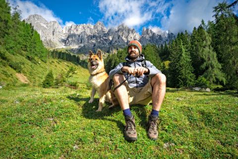 Hiking pleasures while walking with your dog