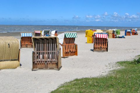 Inselhüpfen in Ostfriesland Strandkörbe
