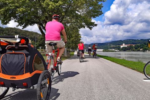 Cyclist on the Danube cycle path