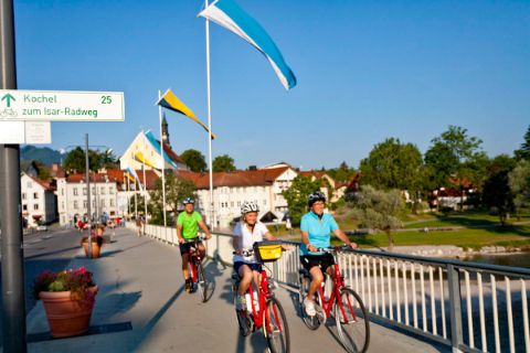 Bike ride over the bridge in Bad Tölz