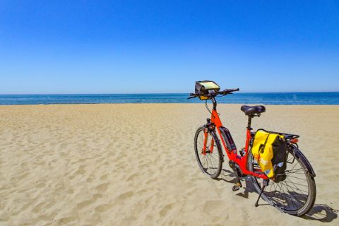 Mit dem Fahrrad an den Strand in Forte dei Marmi