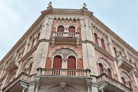 Building in the old town of Padua