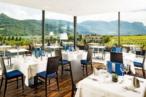 Restaurant at Hotel Thalhof in Kaltern