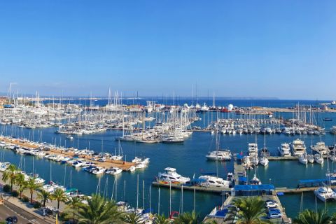 Hafen am Wanderweg durch Mallorca