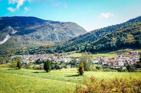 Herbstliche Landschaft in Südtirol