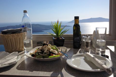 Greek cuisine on Santorini