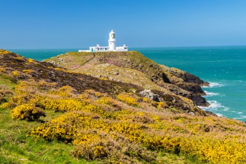 Picturesque lighthouse at Strumble Head