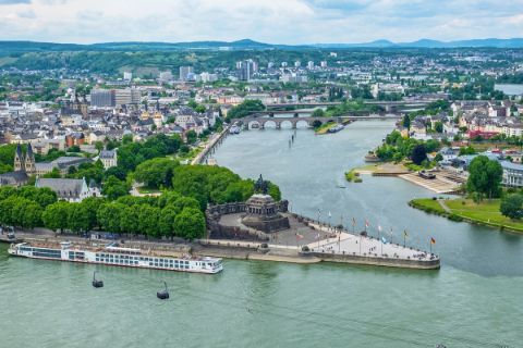 Ausblick auf Koblenz bei der Moselsteig Tour
