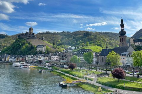 Picture of the harbour in Cochem on the Moselsteig Tour