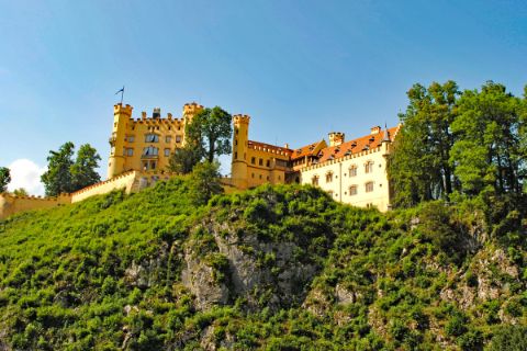Beautiful hiking trails to Hohenschwangau castle