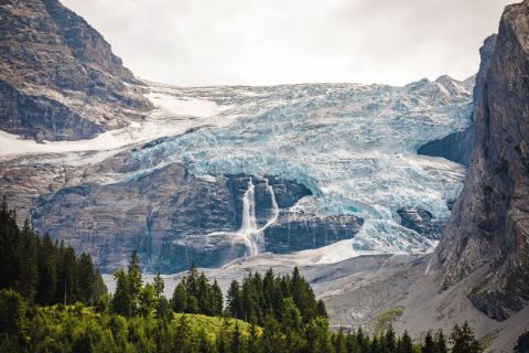 Blick auf einen imposanten Gletscher