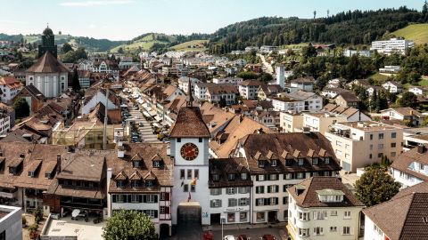 The old town of Willisau enchants visitors with its old and traditional buildings.