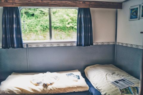 2 bed cabin, MS PATRIA