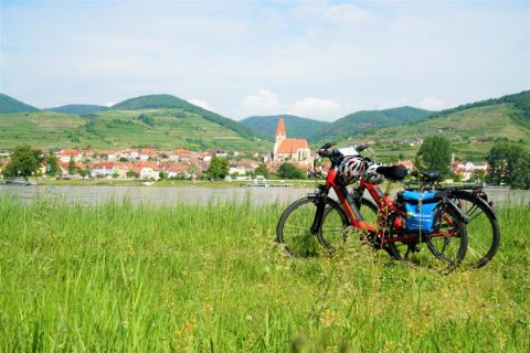 Bikes in front of the Danube
