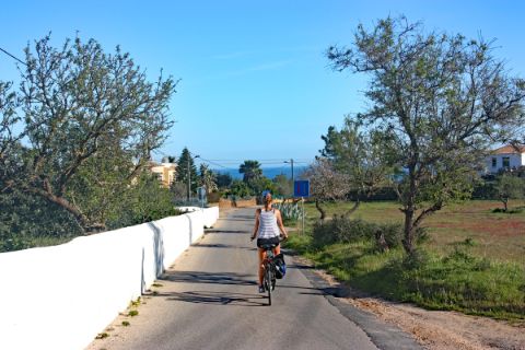 Typischer Radweg an der Algarve